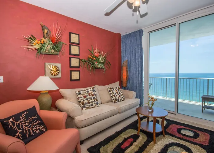 The Lighthouse By Young's Suncoast 3*